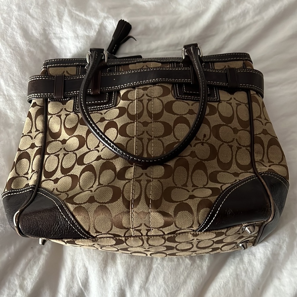 Coach Monogram Purse - Picture 2 of 4